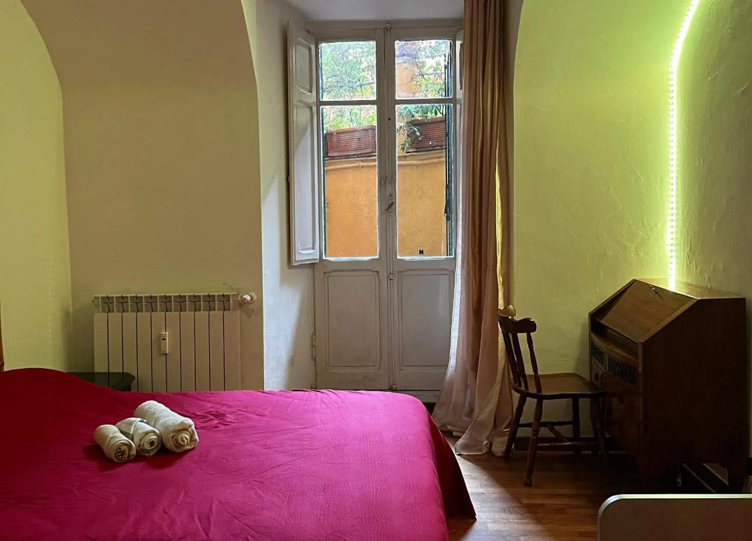 Al Colosseo Appartamento Vintage Rome Apartment
