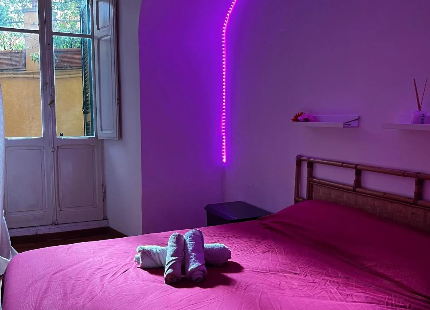 Apartment Al Colosseo Appartamento Vintage Rome