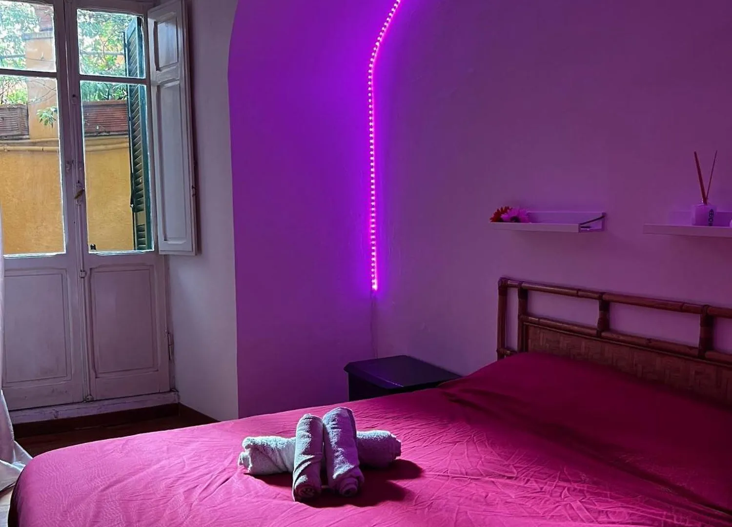 Apartment Al Colosseo Appartamento Vintage Rome